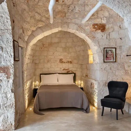 Trullo White Moon 奥斯图尼